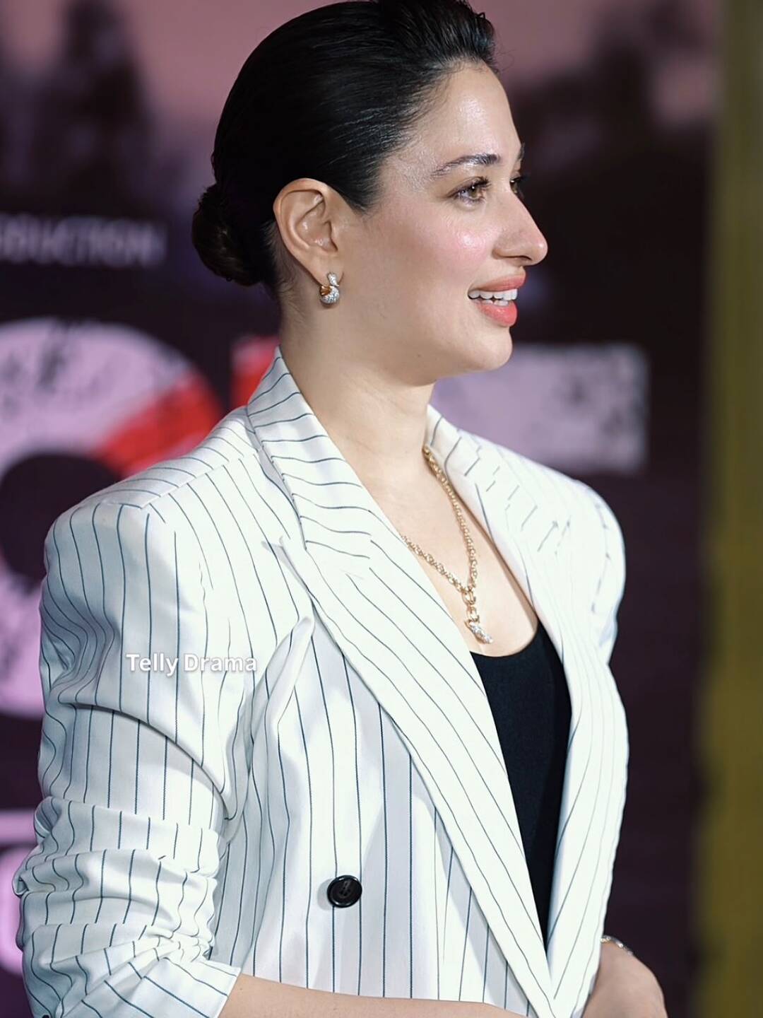 TAMANNA BHATIA STRIPE BLAZER